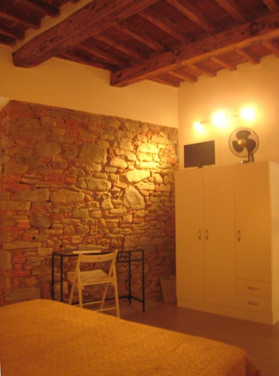 Rinathos Guesthouse Arezzo Exterior photo